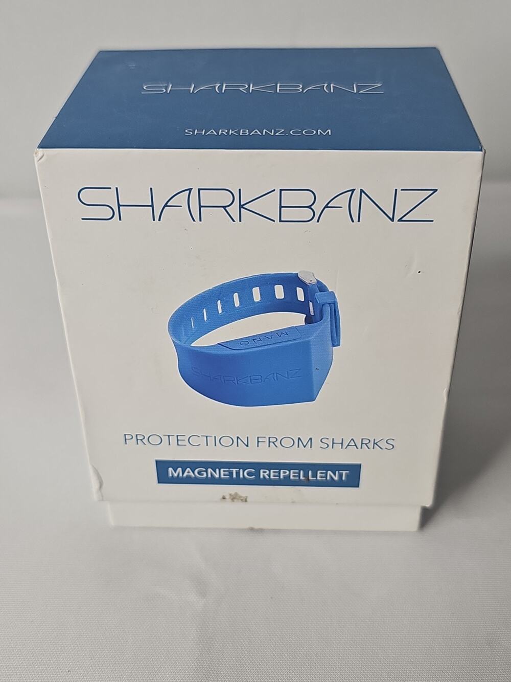 SHARKBANZ 2 Magnetic Shark Deterrent Band (Blue) for Swimming, Surfing, Diving
